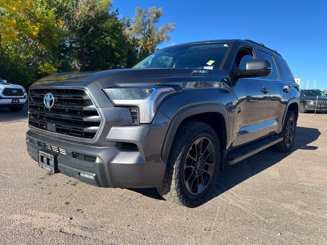 Used 2024 Toyota Sequoia SR5 w/ SR5 Premium Package AWD/4WD image 1