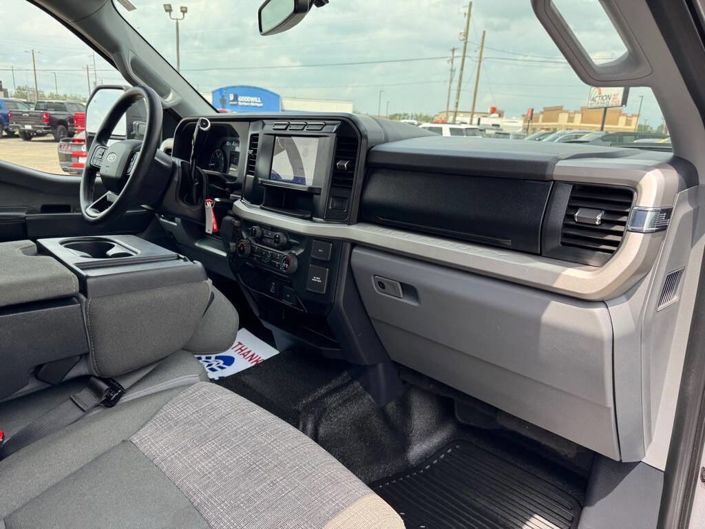 Used 2023 Ford F250 XLT image 61