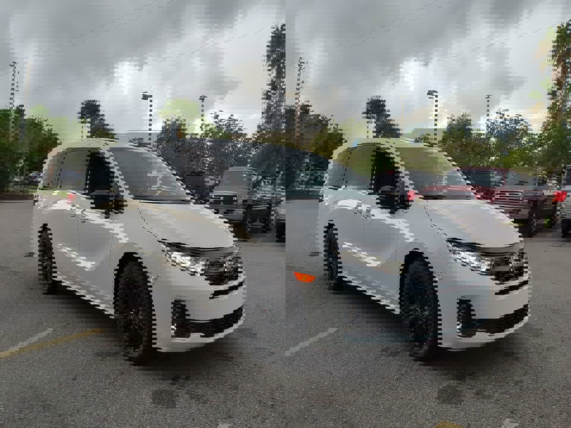 New 2026 Honda Odyssey Sport-L image 2