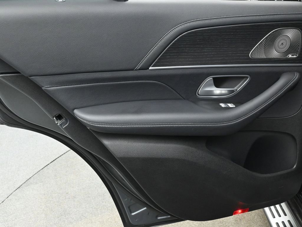 Used 2023 Mercedes-Benz GLE 450 4MATIC w/ AMG Line Exterior image 14