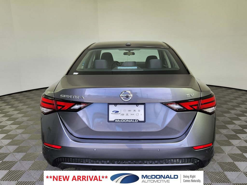 Used 2023 Nissan Sentra SV FWD image 4