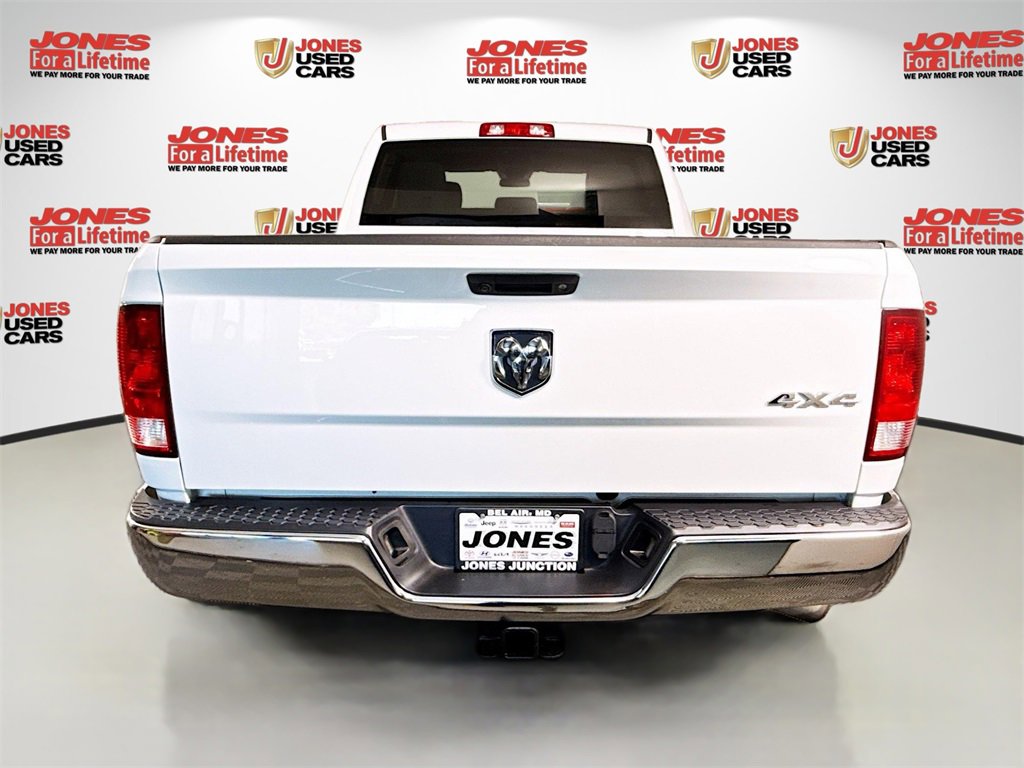 Used 2018 RAM 3500 Tradesman w/ Chrome Appearance Group image 14