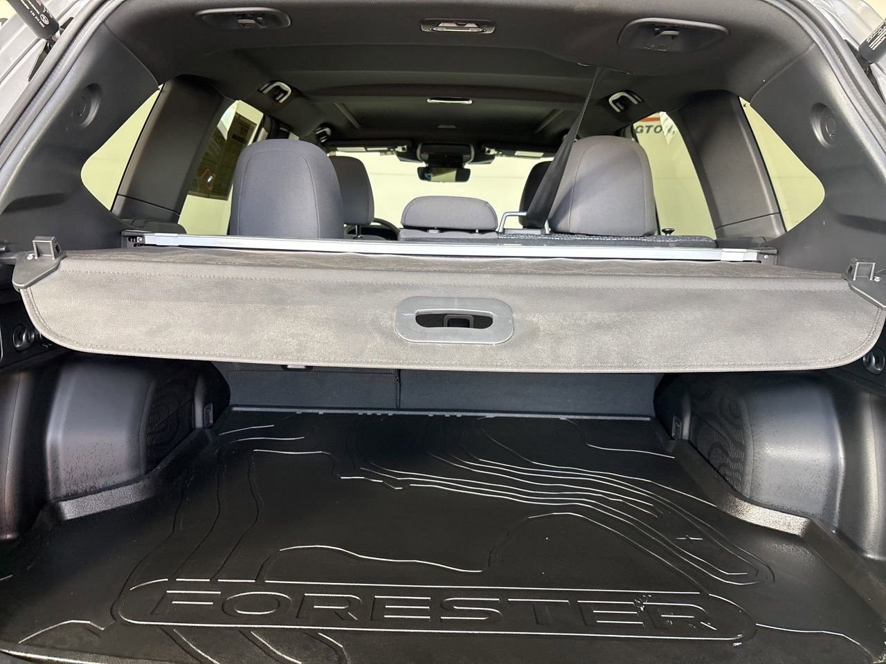 Used 2025 Subaru Forester Premium w/ Convenience Package #1 image 24