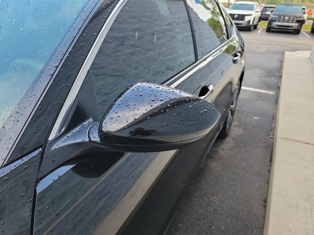 Used 2024 Honda Accord EX image 5