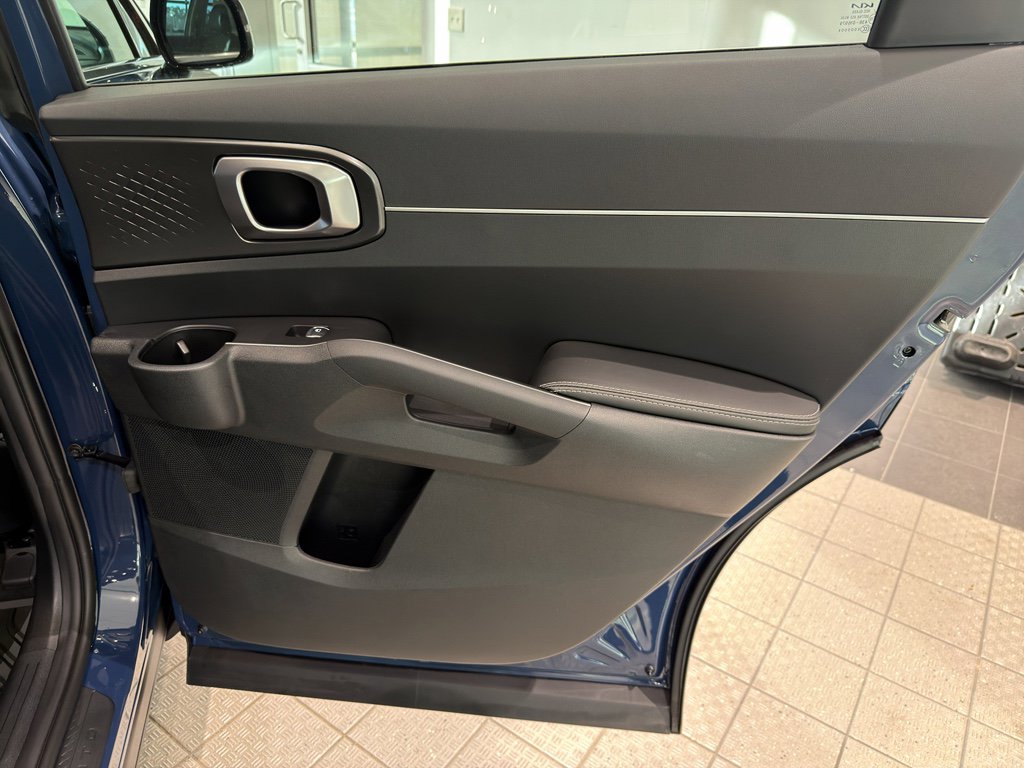 New 2026 Kia Sorento S image 22