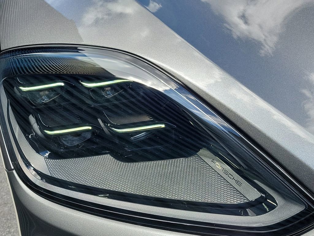 New 2025 Porsche Cayenne S image 15