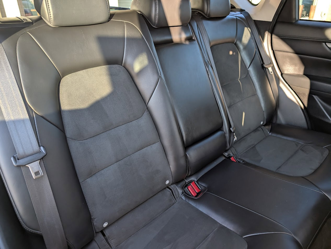 Used 2018 MAZDA CX-5 Touring w/ Preferred Equipment Package image 19