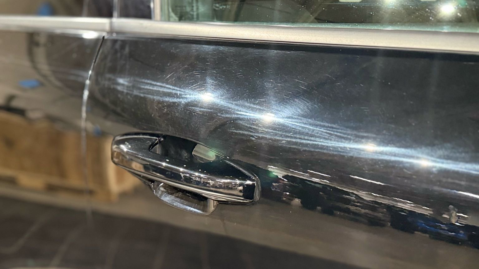 Used 2020 Volvo XC40 T5 Momentum image 14