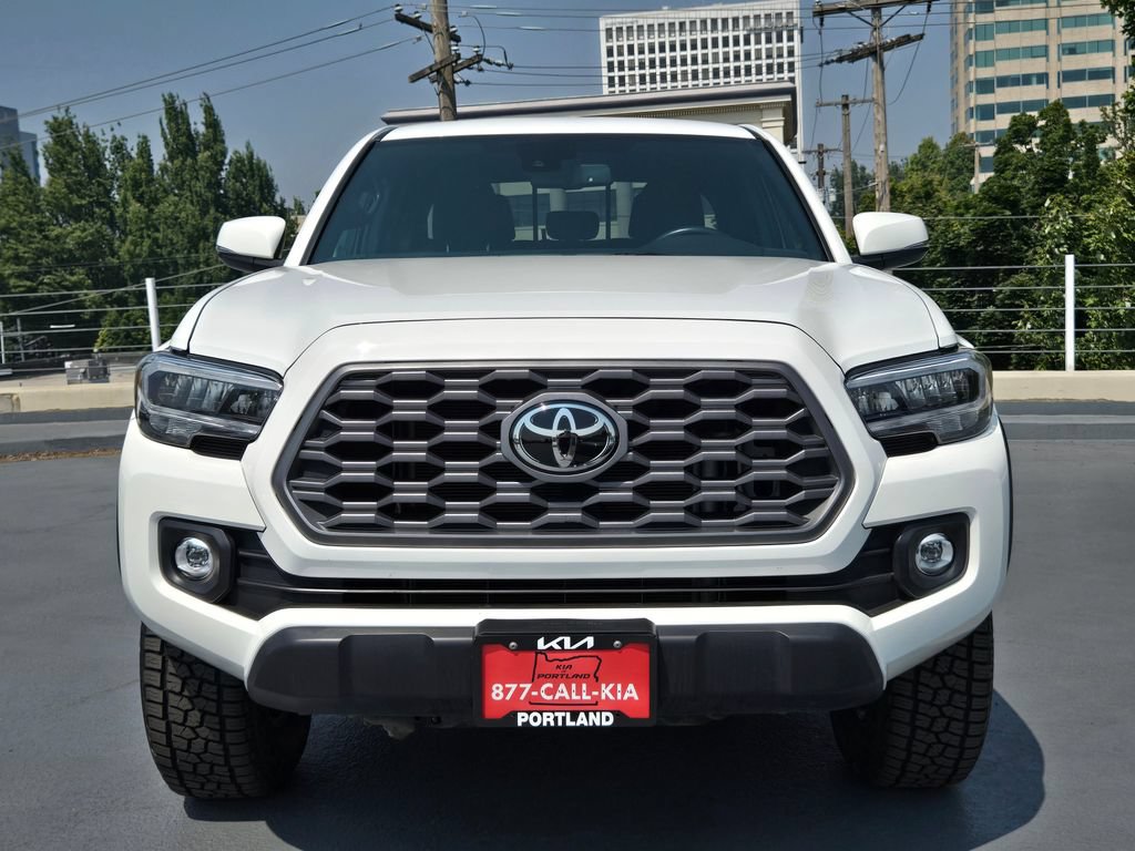 Used 2023 Toyota Tacoma TRD Off-Road w/ Black Out Package (TMS) AWD/4WD image 8