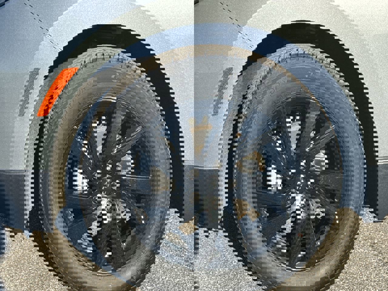 Used 2024 Chevrolet Equinox LS w/ LS Convenience Package image 10