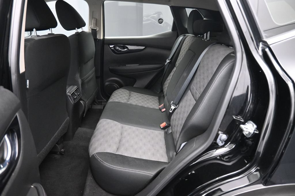 Used 2019 Nissan Rogue Sport SV w/ All-Weather Package AWD/4WD image 20
