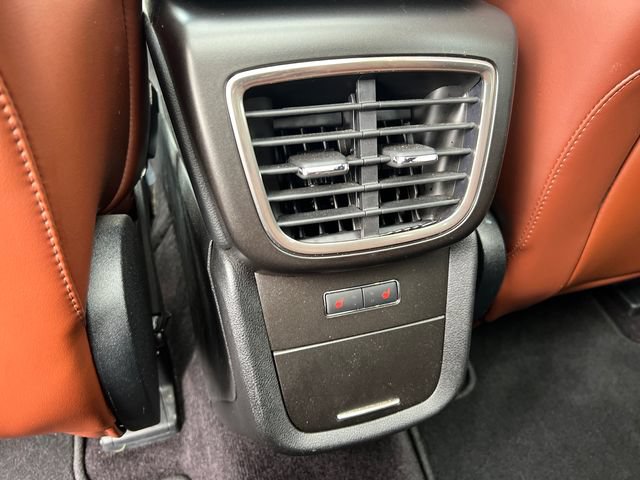 Used 2016 Lincoln MKX Reserve w/ Climate Package FWD image 28