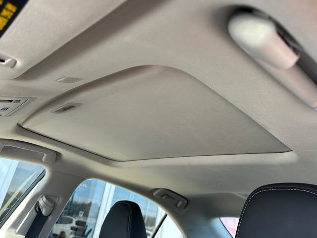 Used 2018 Lexus IS 300 AWD image 15