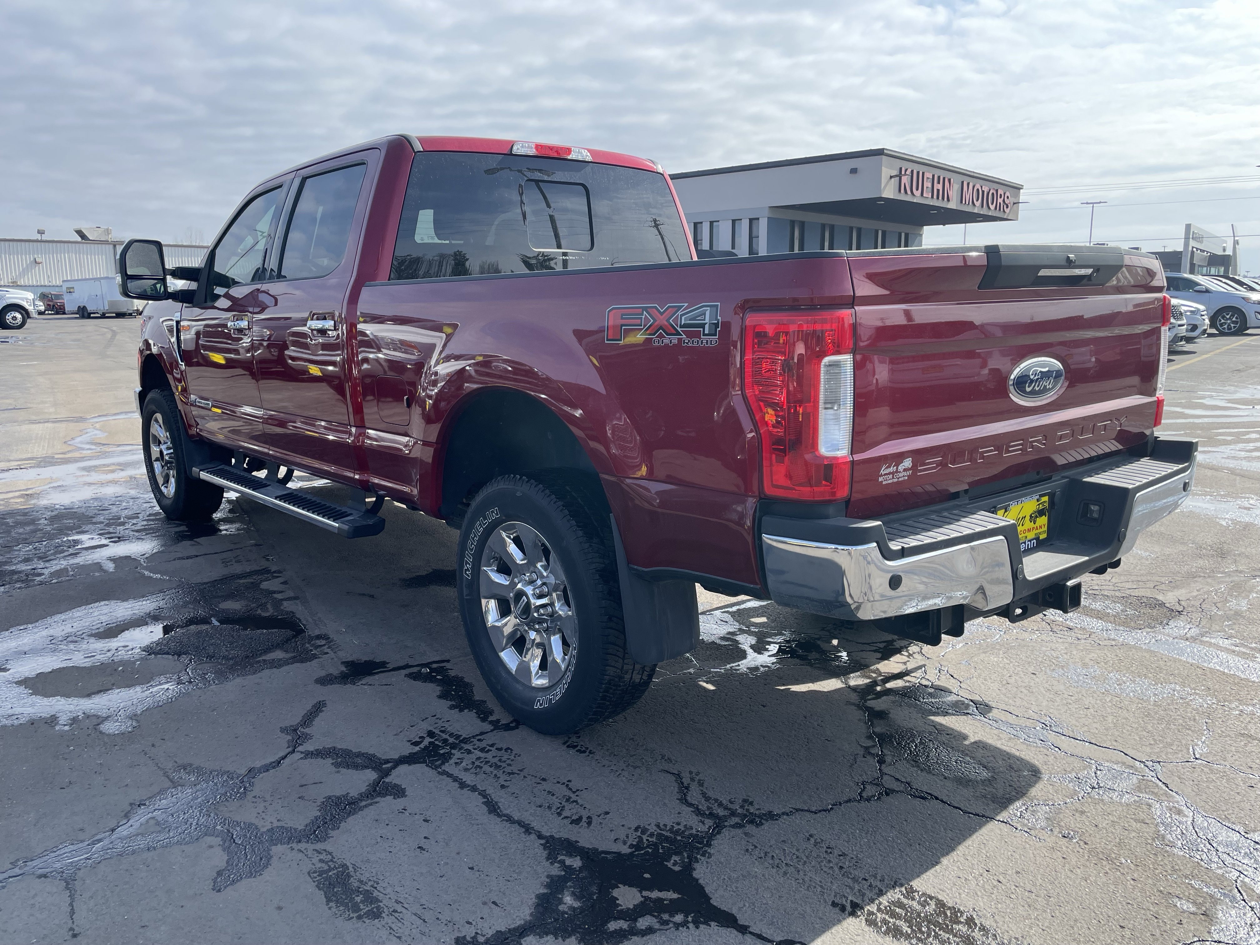 Used 2019 Ford F250 Lariat w/ Lariat Ultimate Package image 6
