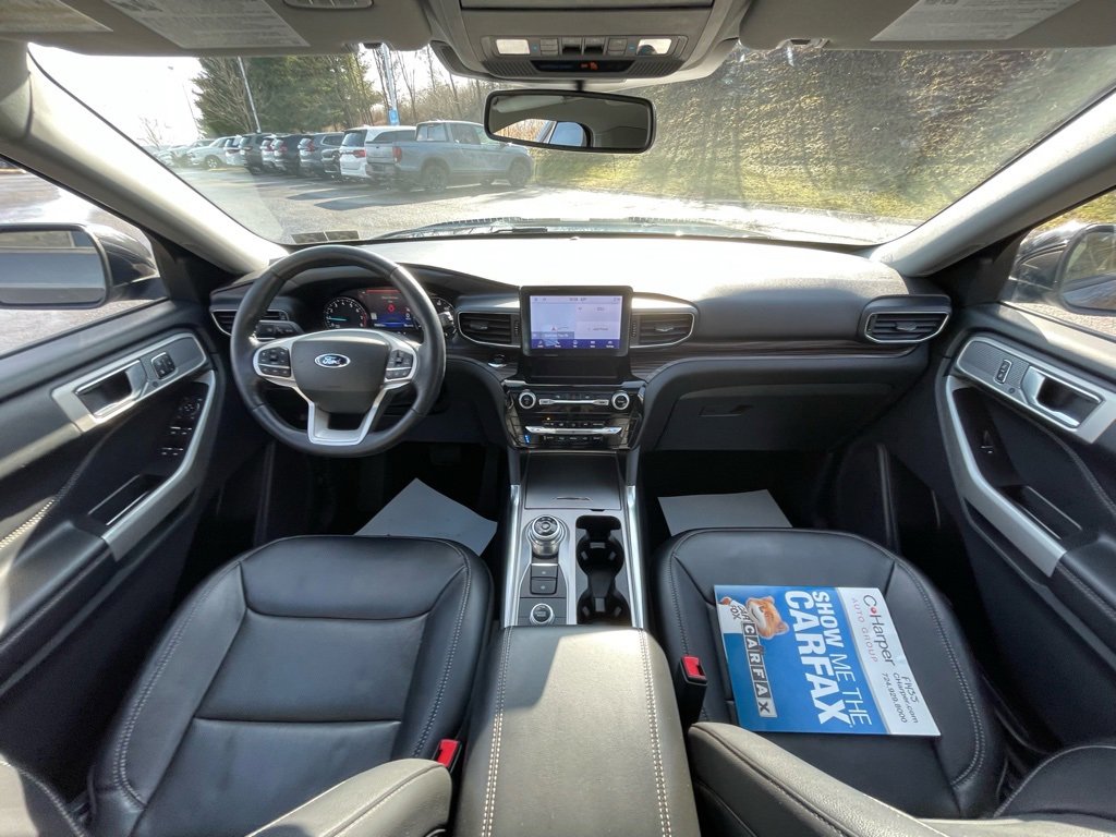 Used 2022 Ford Explorer Limited w/ Equipment Group 301A image 28