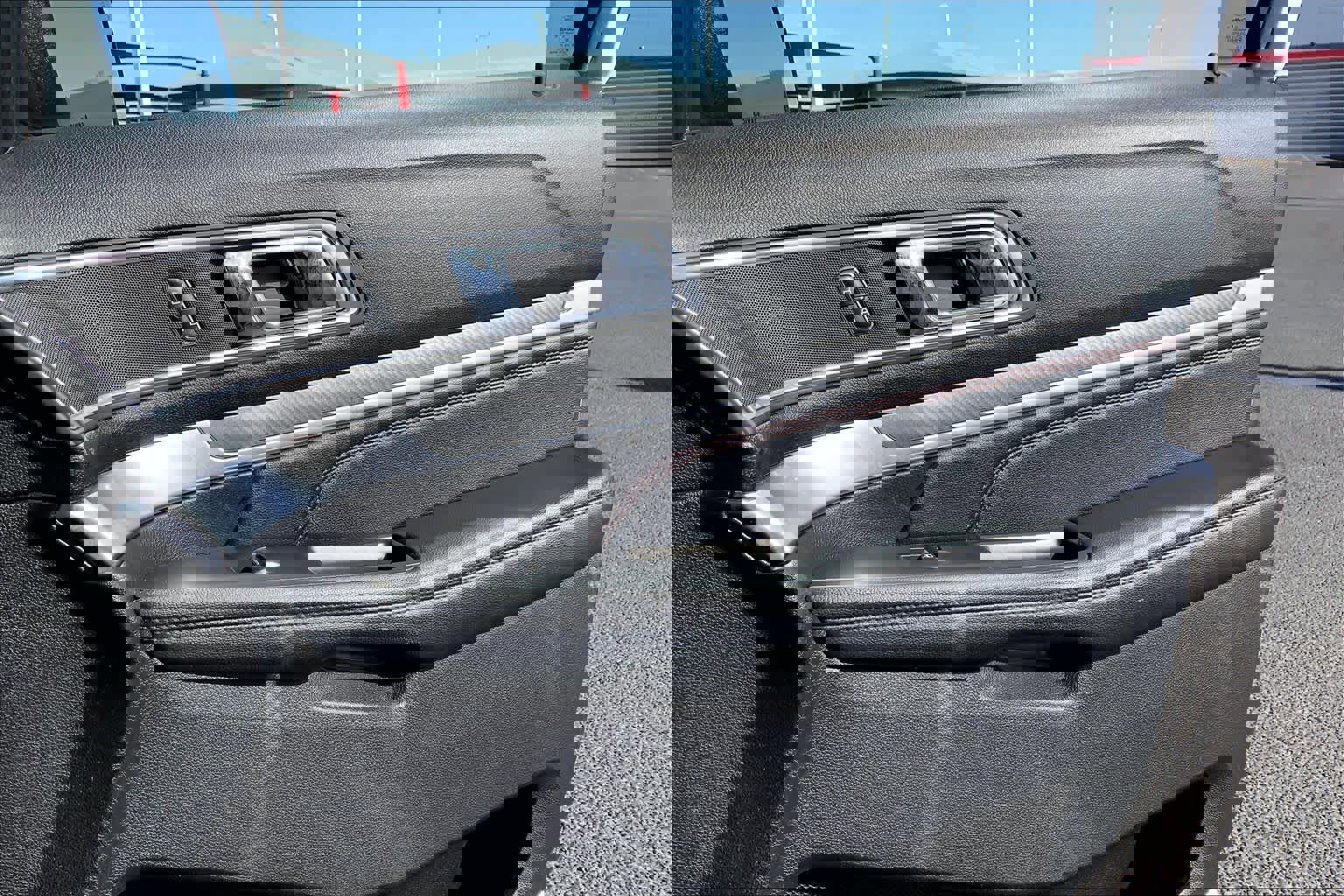 Used 2017 Ford Explorer Sport w/ Equipment Group 401A AWD/4WD image 23