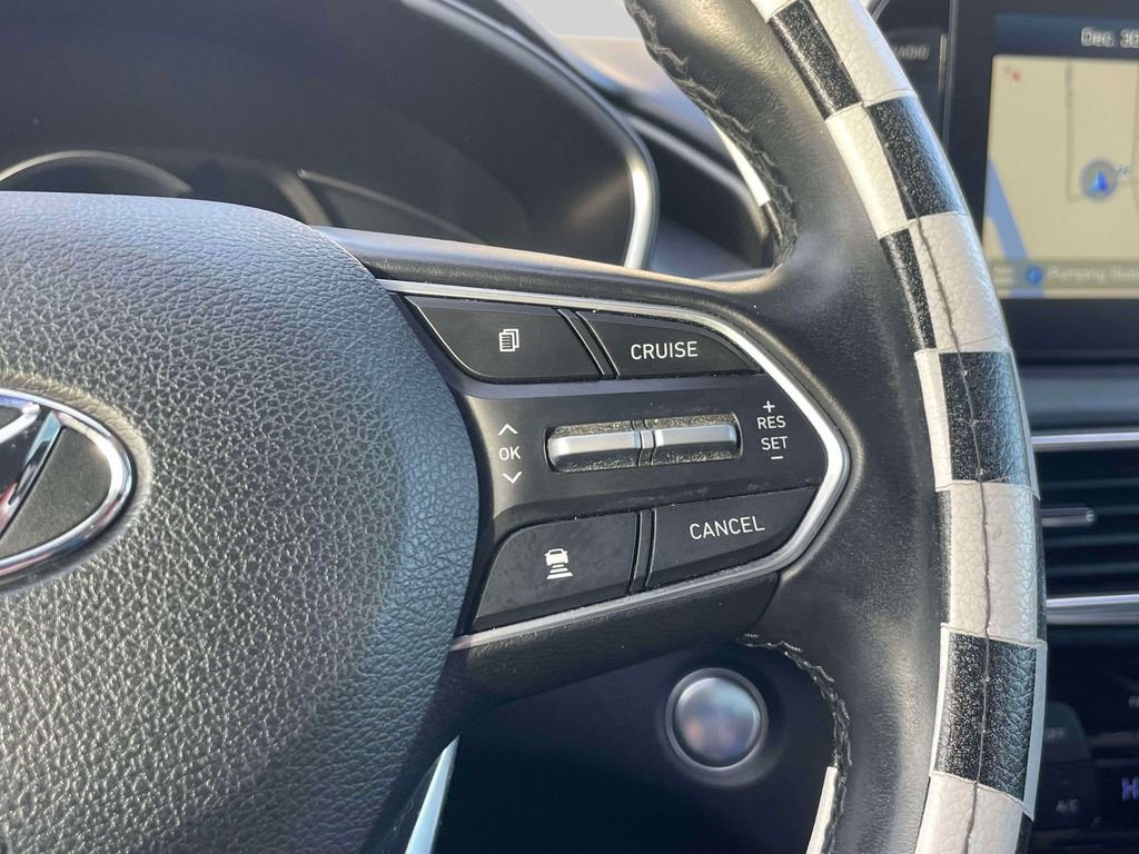 Used 2020 Hyundai Santa Fe Limited image 23