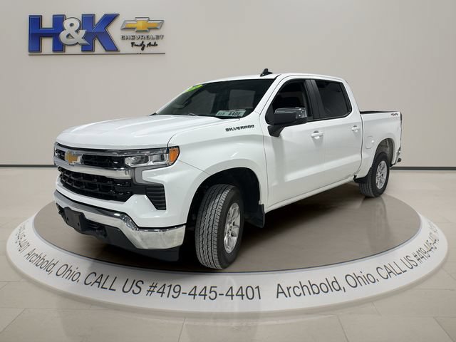 Used 2026 Chevrolet Silverado 1500 LT AWD/4WD image 3