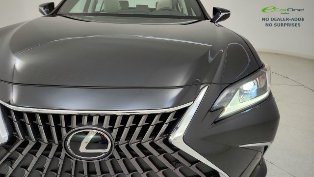Used 2025 Lexus ES 350 w/ Premium Package FWD image 25