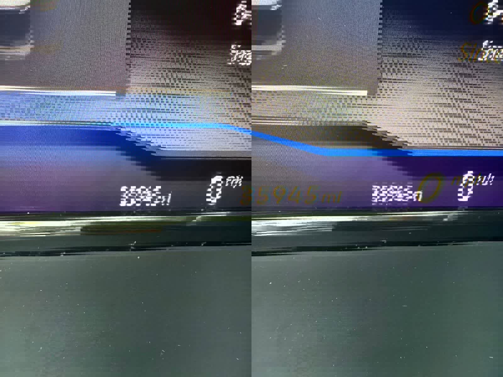 Used 2024 Volkswagen Atlas SEL Premium R-Line image 19