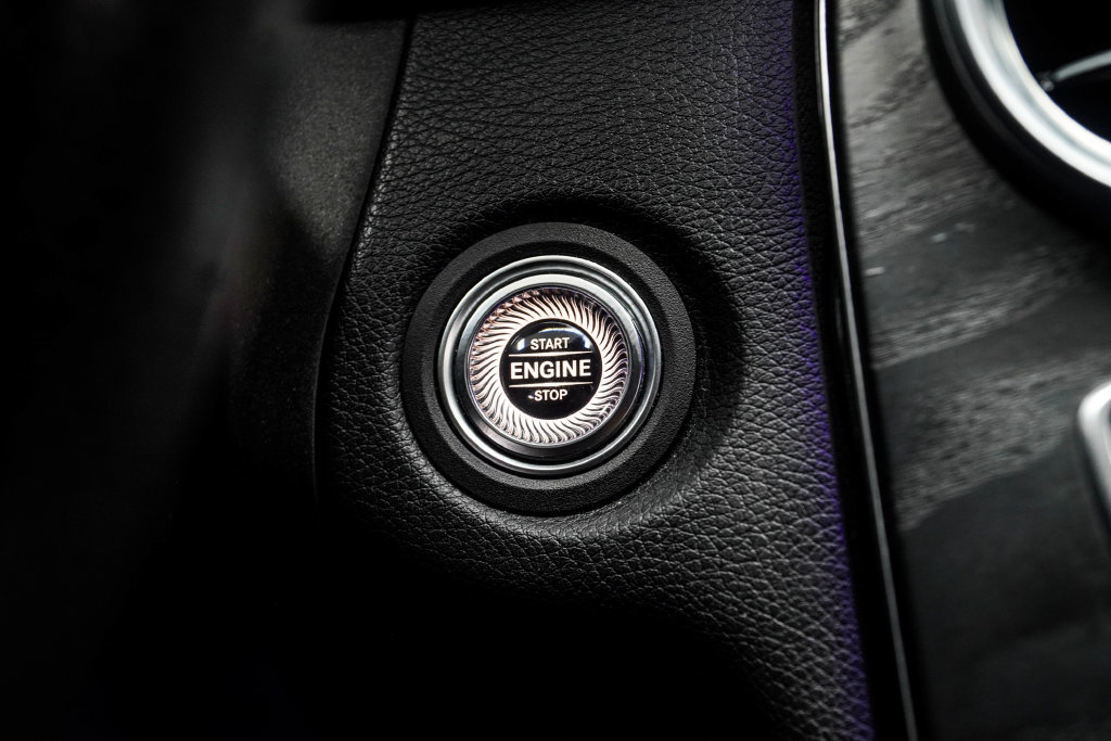 Used 2021 Mercedes-Benz C 300 Sedan w/ AMG Line image 26