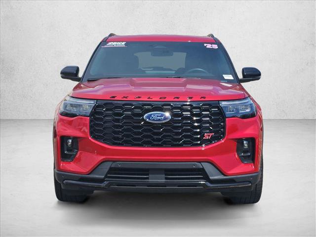 Used 2025 Ford Explorer ST w/ Sun And Sound Package AWD/4WD image 2
