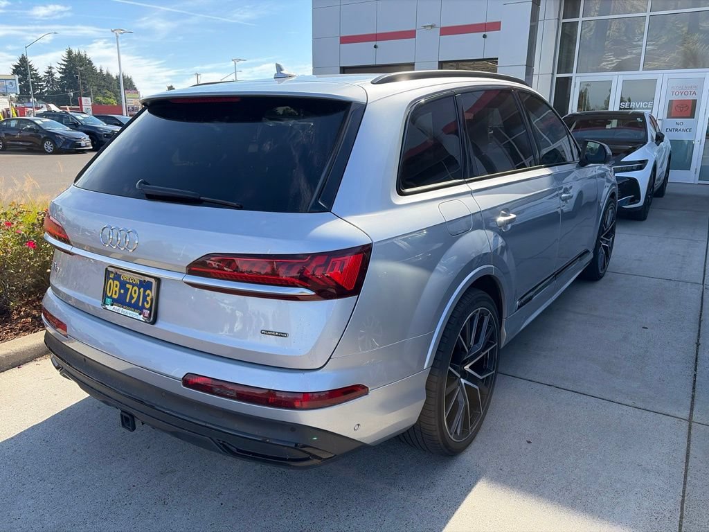 Used 2021 Audi Q7 3.0T Prestige w/ Prestige Package AWD/4WD image 4