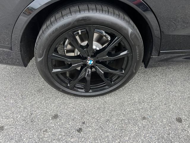 Used 2026 BMW X7 xDrive40i w/ M Sport Package image 29