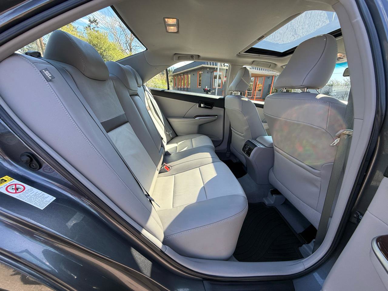 Used 2012 Toyota Camry XLE image 18