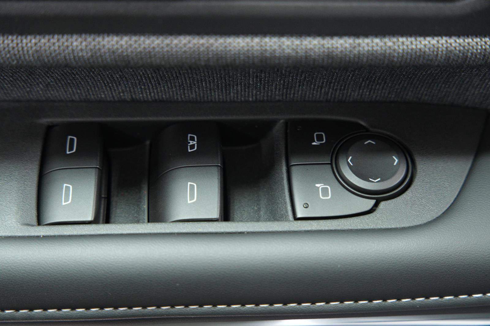 New 2026 GMC Sierra EV Elevation image 25