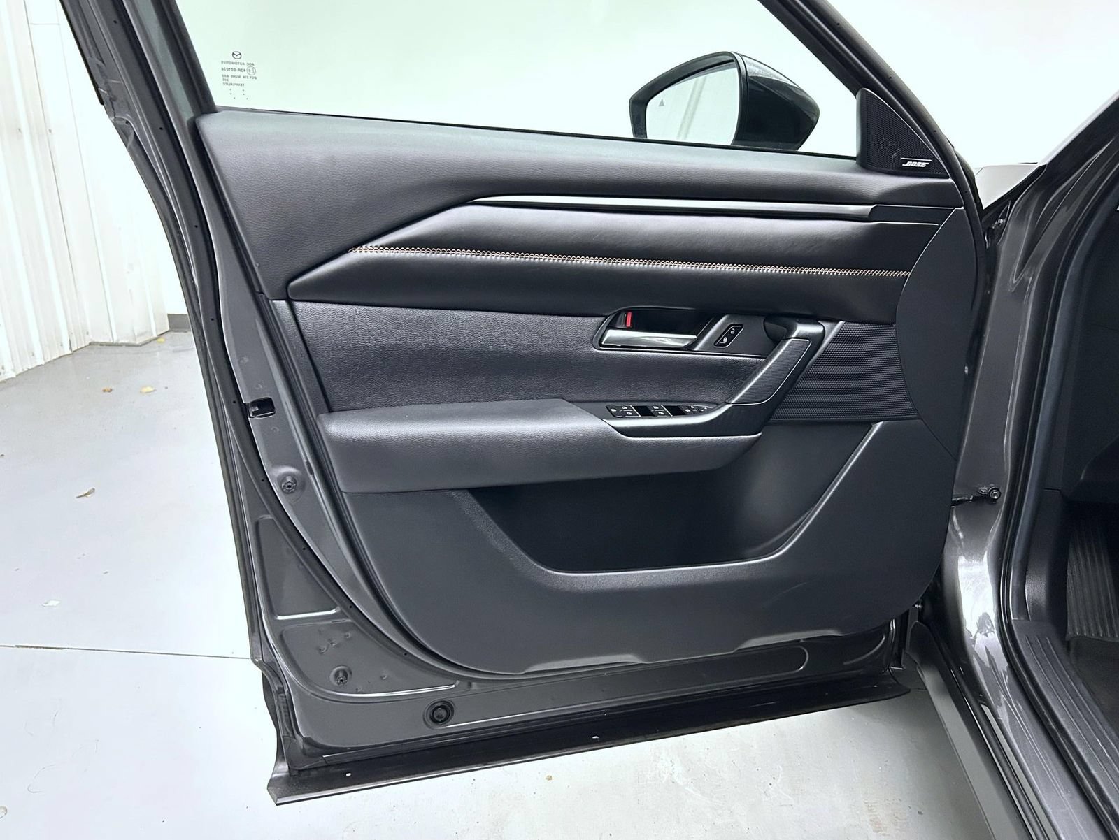 Certified 2025 MAZDA CX-50 AWD 2.5 S w/ Premium Plus Pkg image 9