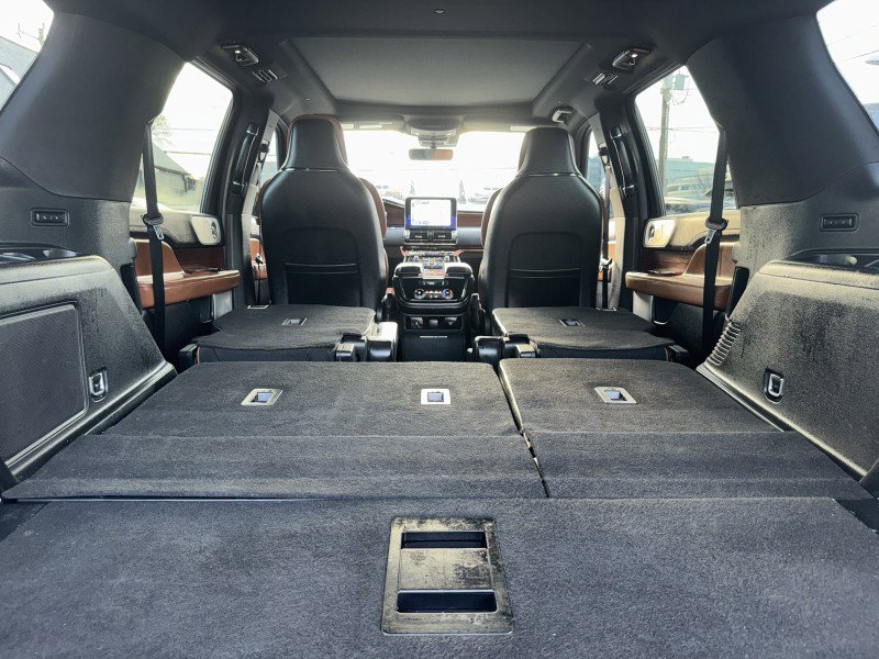 Used 2019 Lincoln Navigator Reserve w/ Cargo Package image 42