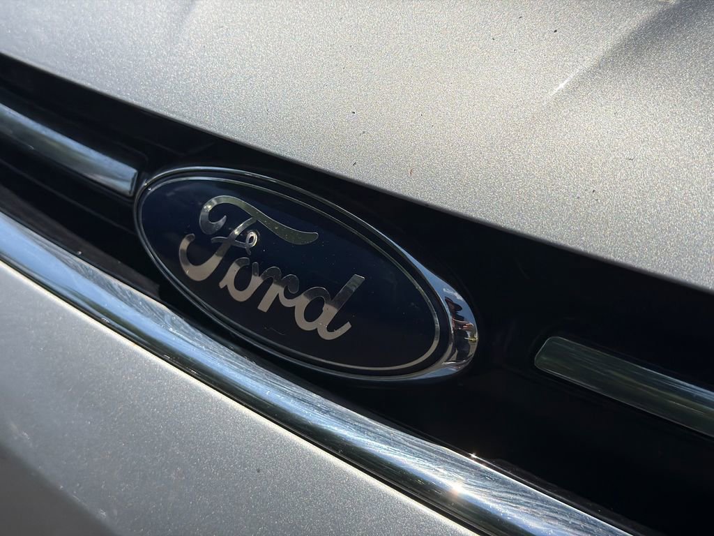 Used 2016 Ford Escape Titanium AWD/4WD image 12