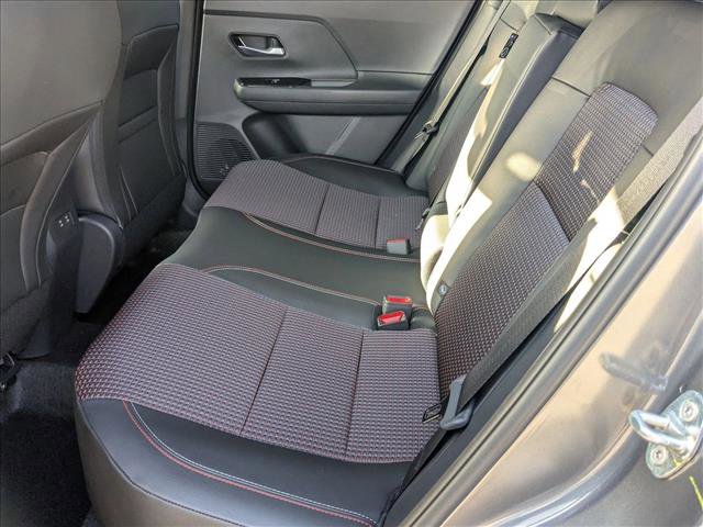 New 2026 Nissan Kicks SR image 14