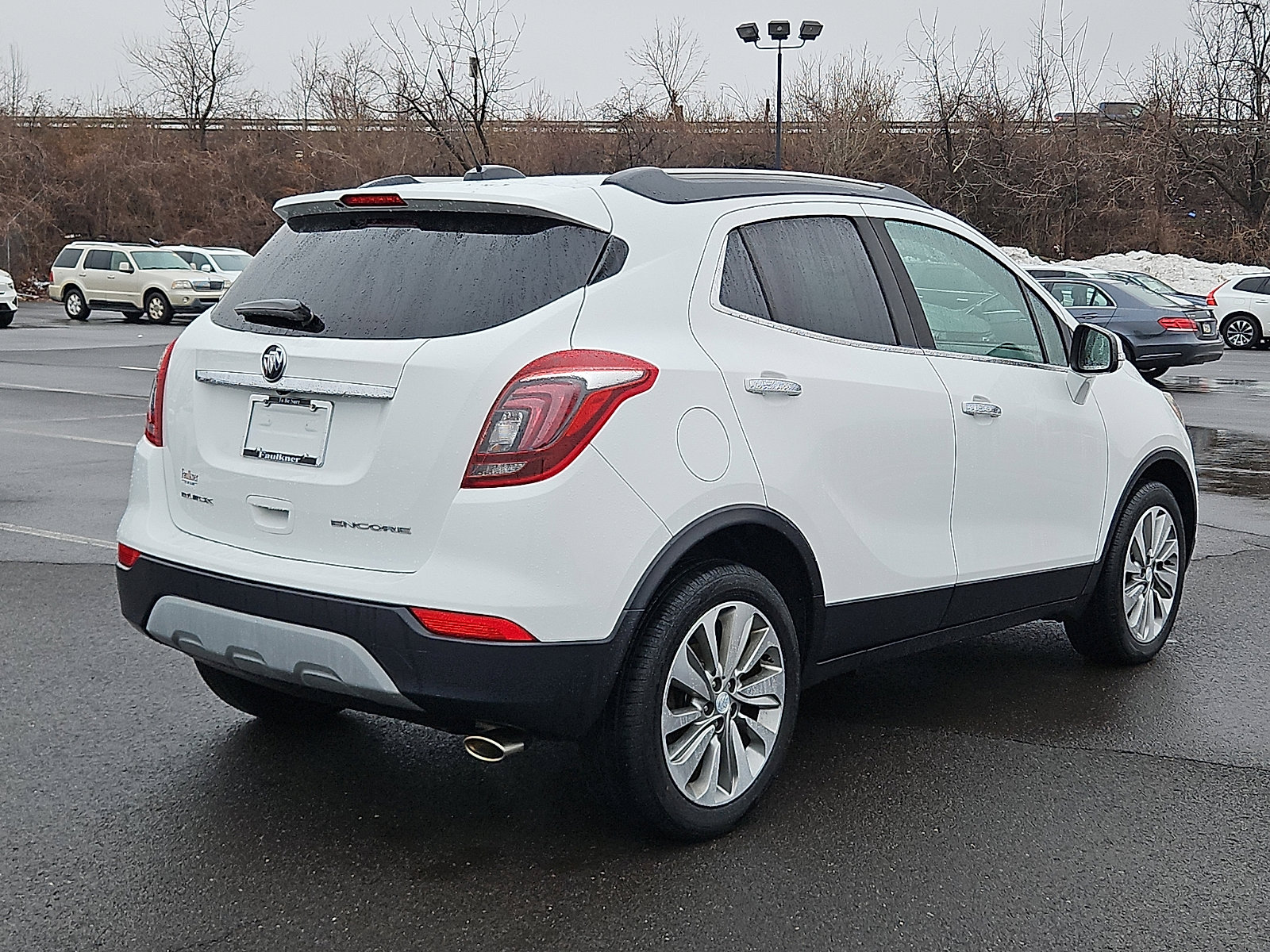 Used 2017 Buick Encore Preferred image 6