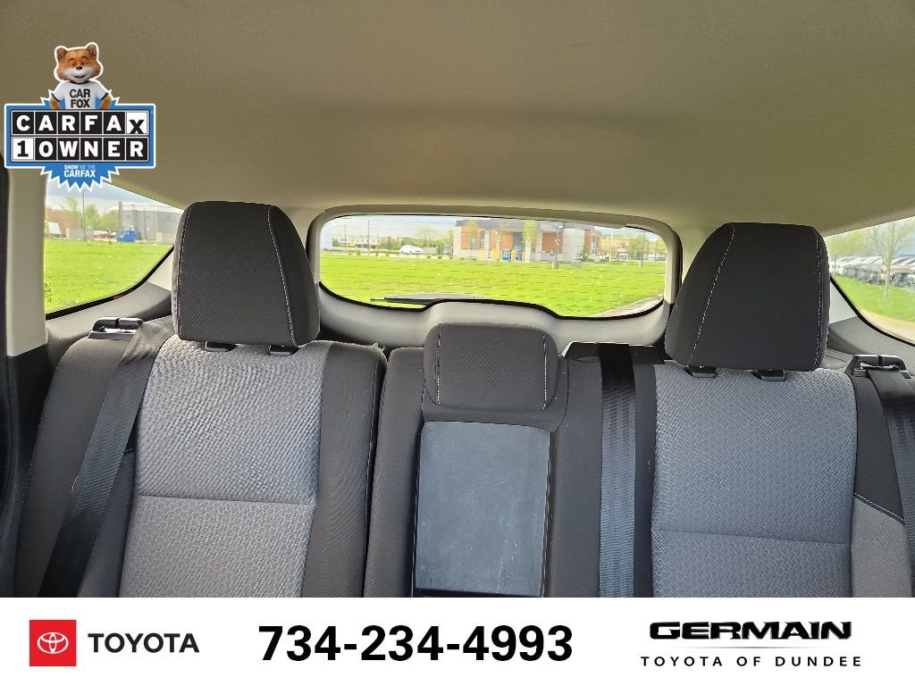 Used 2017 Ford Escape SE w/ Equipment Group 201A FWD image 14