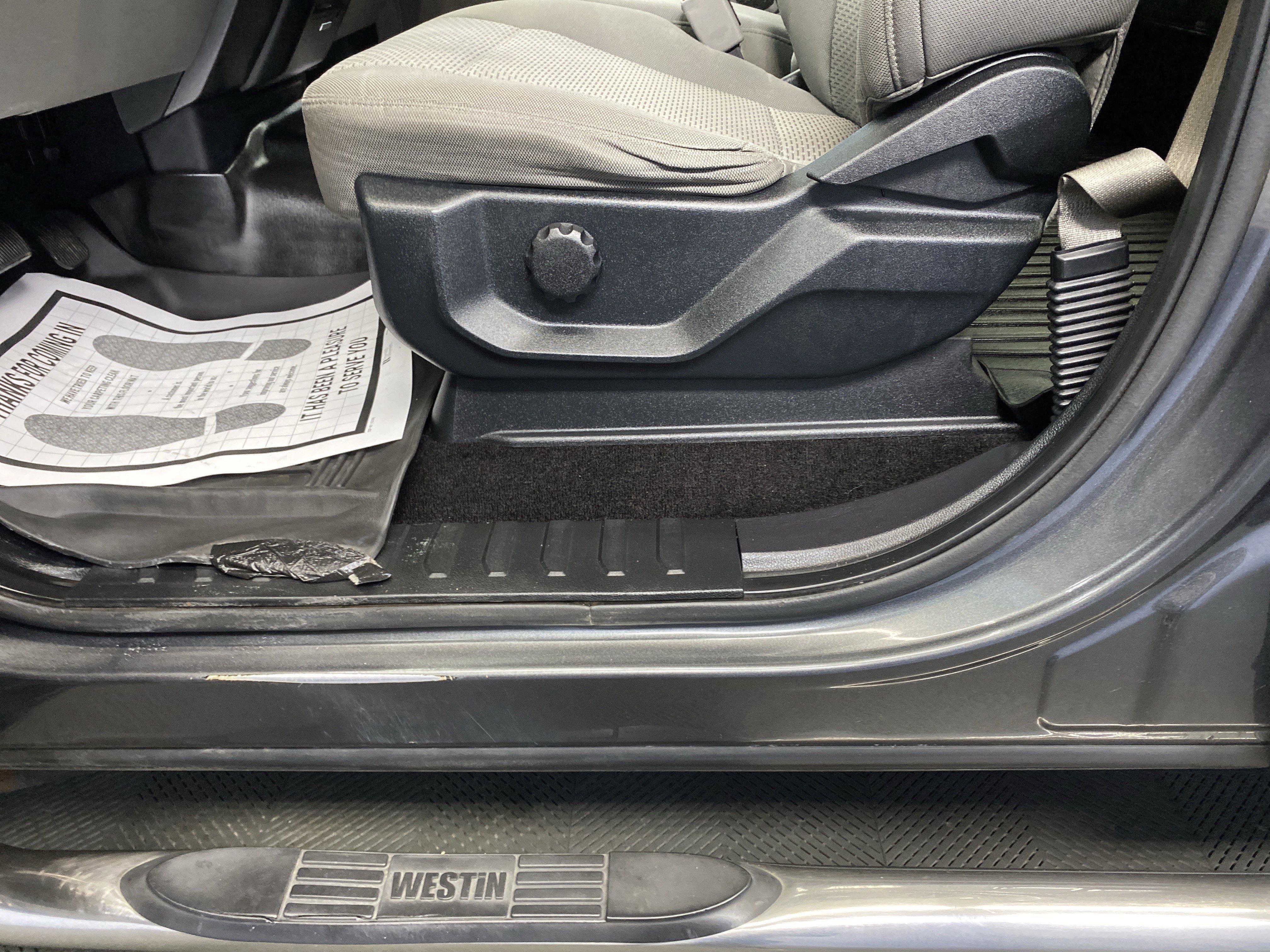 Used 2016 Ford F150 XLT w/ Trailer Tow Package image 13