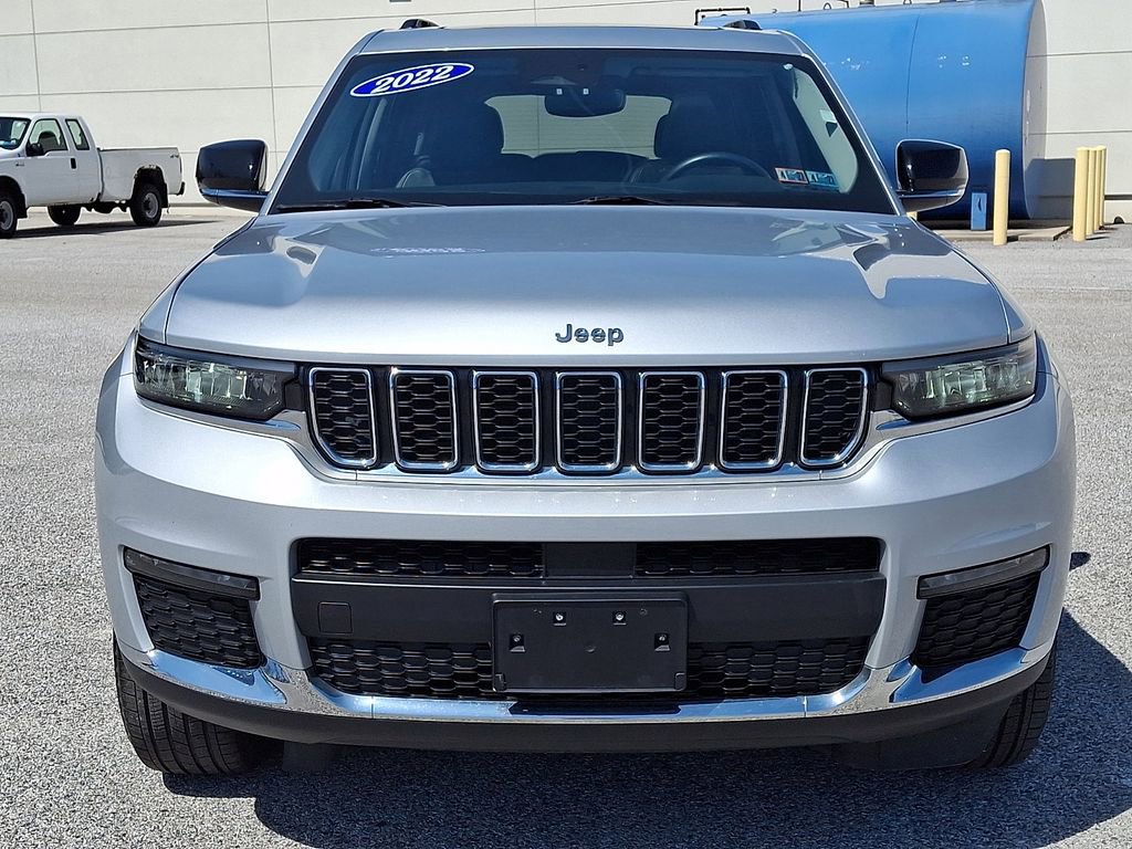 Used 2022 Jeep Grand Cherokee L Limited AWD/4WD image 5