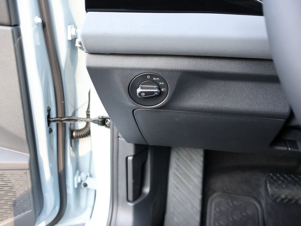 New 2026 Volkswagen Jetta SE image 34