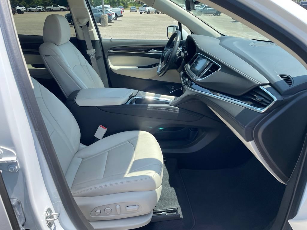 Used 2023 Buick Enclave Premium w/ Experience Buick Package AWD/4WD image 37
