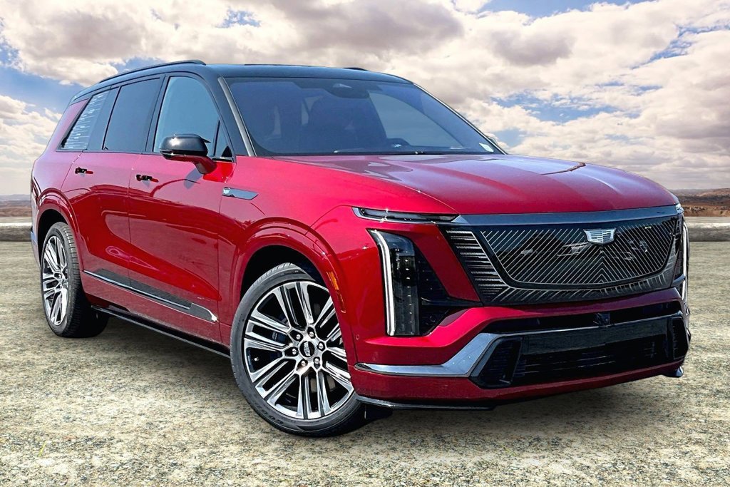 Certified 2026 Cadillac Vistiq Sport w/ LPO, Floor Liner Package