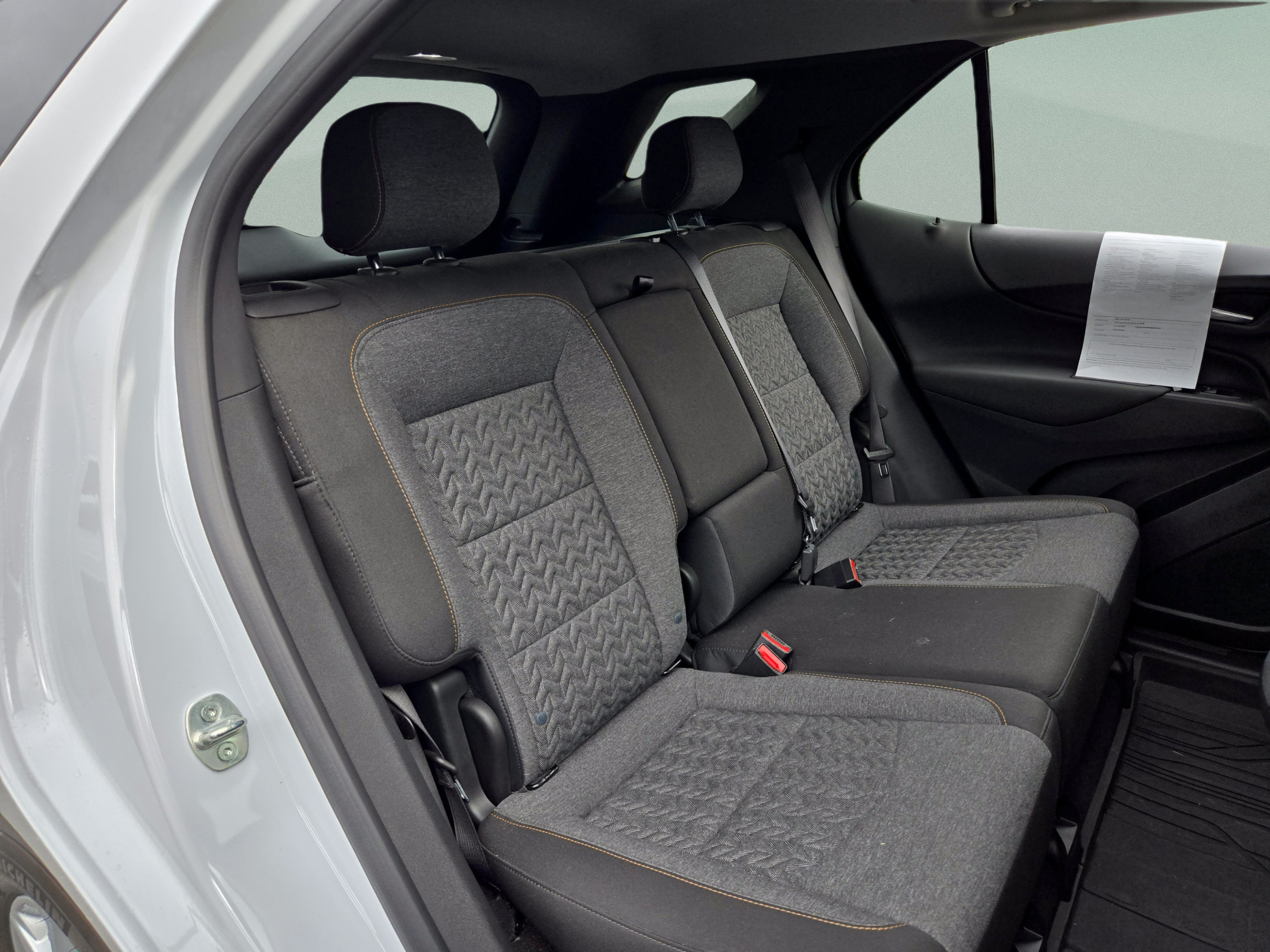 Used 2022 Chevrolet Equinox LT FWD image 25
