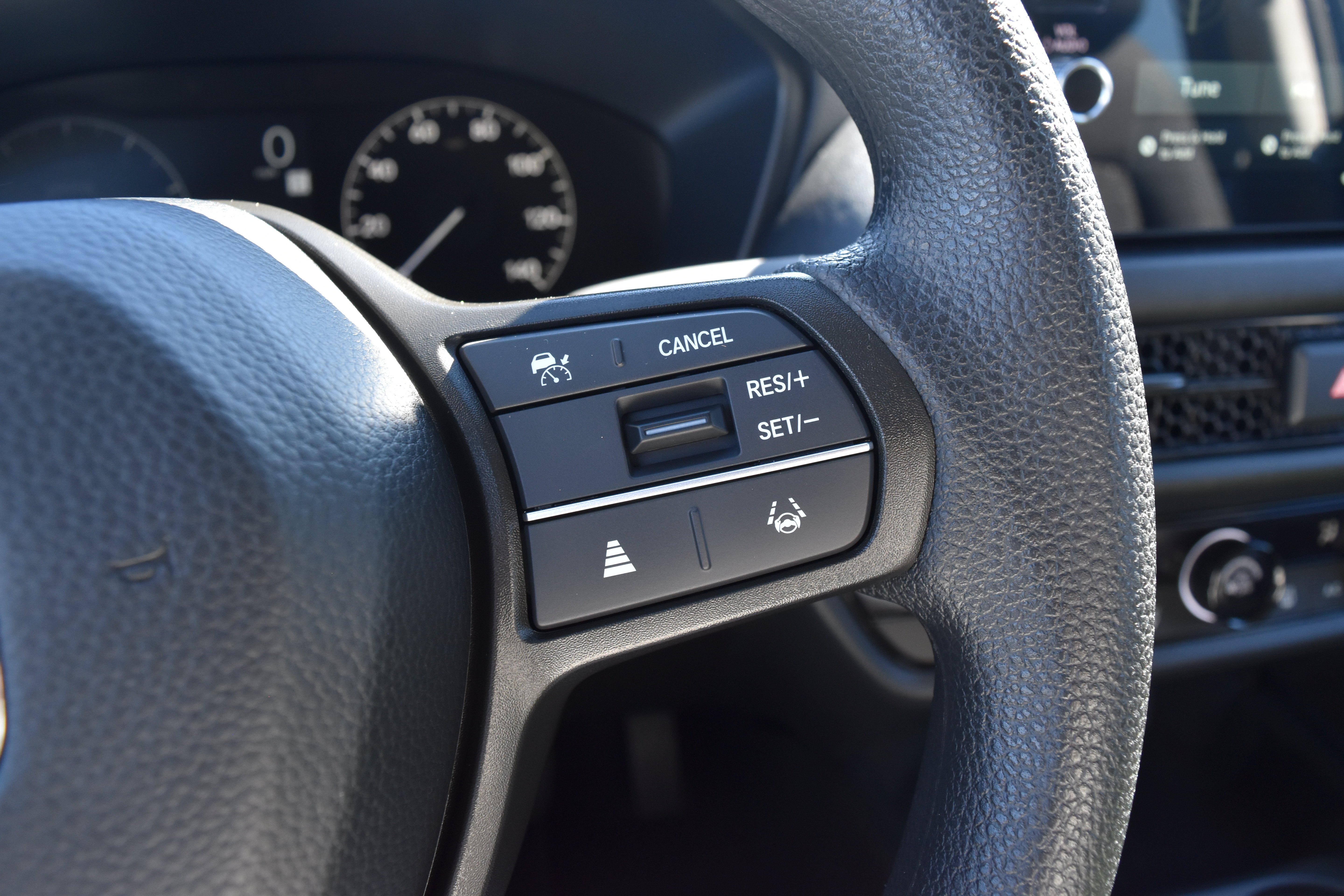 Certified 2027 Honda HR-V LX image 18