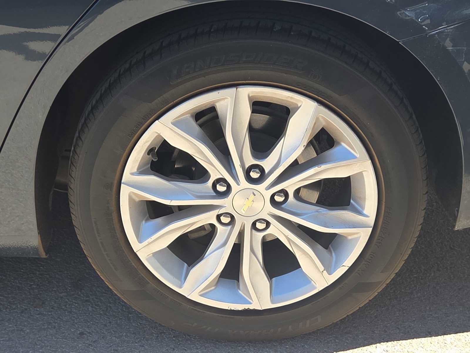 Used 2020 Chevrolet Malibu LT image 12