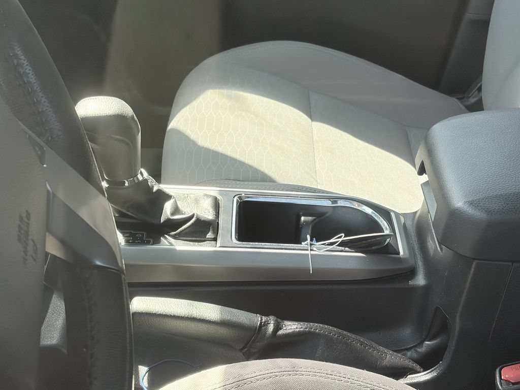 Used 2019 Toyota Tacoma SR5 RWD image 7
