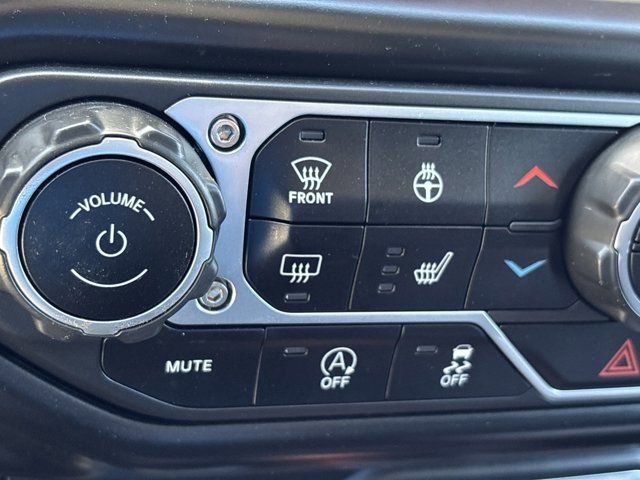 Used 2021 Jeep Wrangler Rubicon AWD/4WD image 36