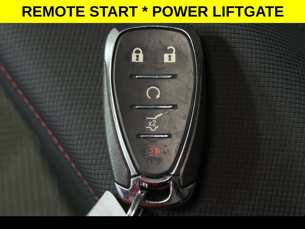 Used 2022 Chevrolet Equinox RS w/ LPO, Floor Liner Package image 7