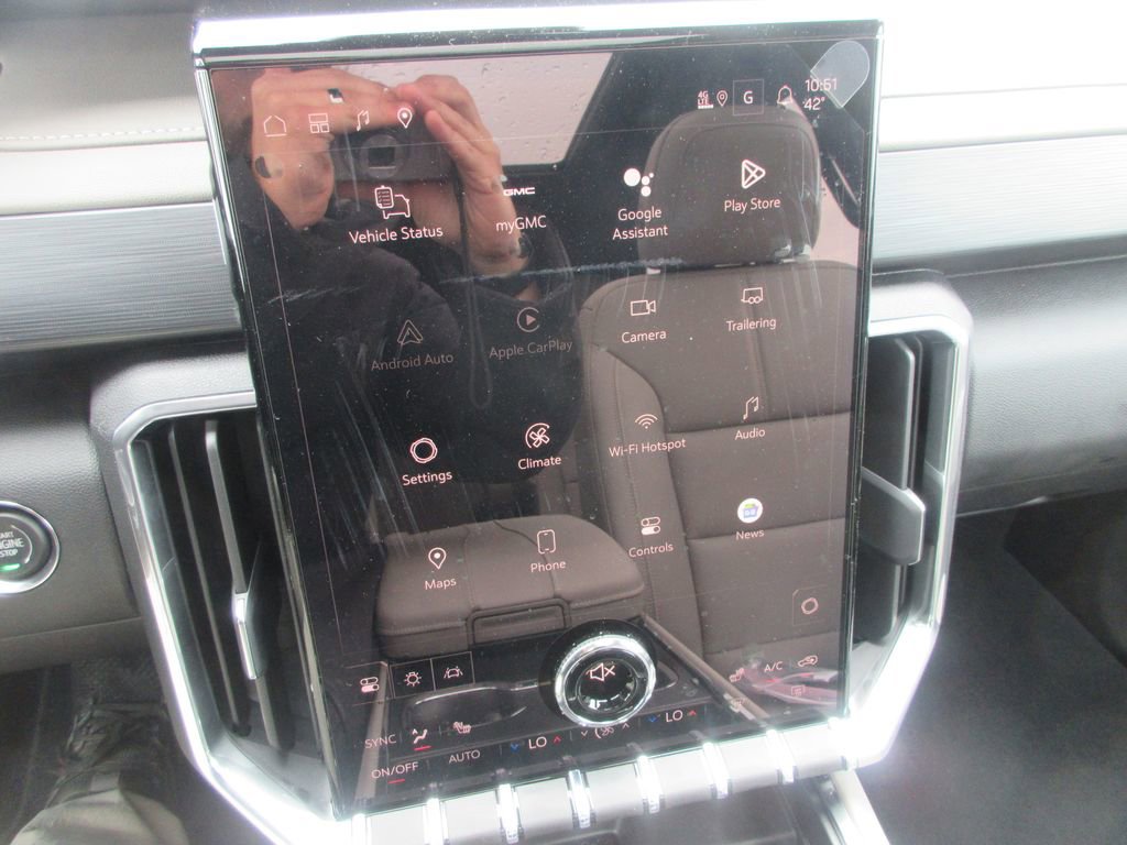 New 2026 GMC Acadia Elevation image 19