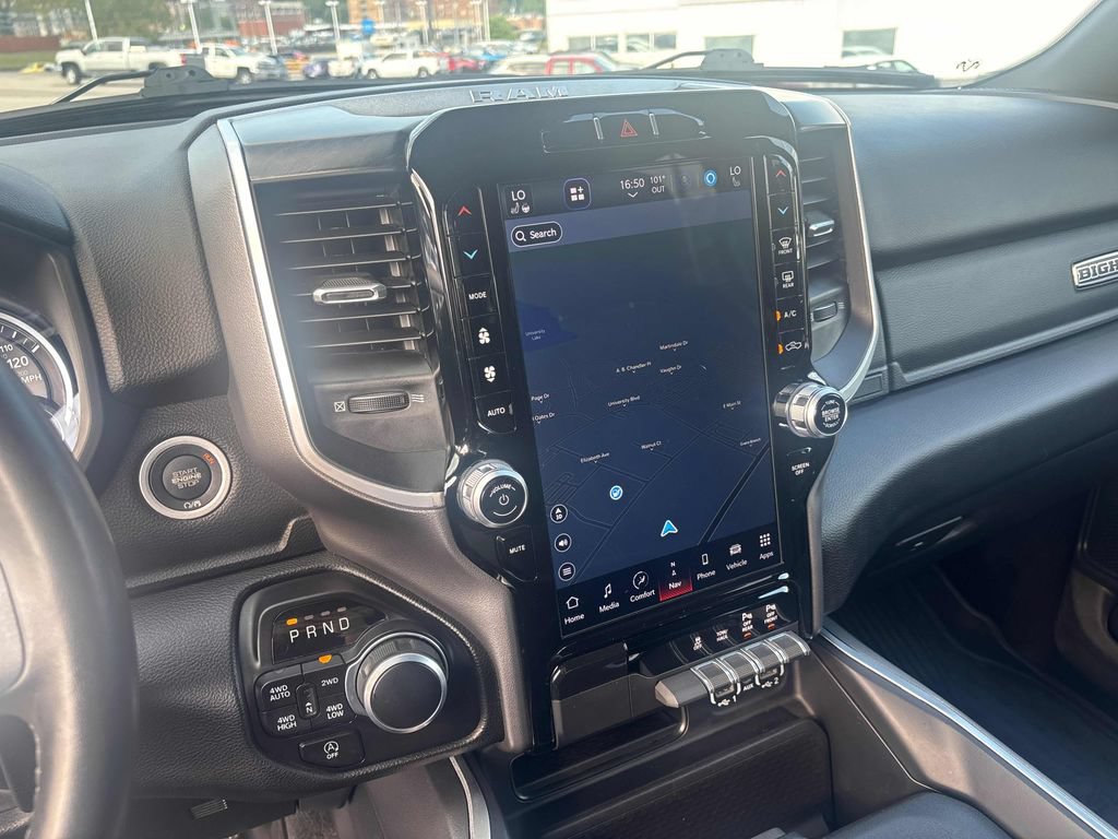 Used 2023 RAM 1500 Big Horn AWD/4WD image 15