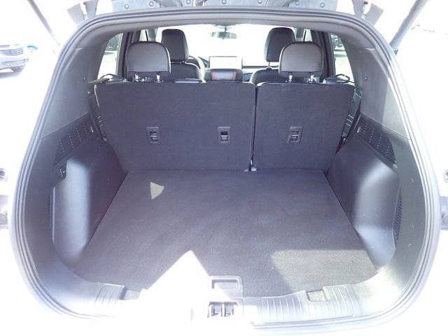 Used 2024 Ford Escape ST-Line w/ Tech Pack #1 AWD/4WD image 7